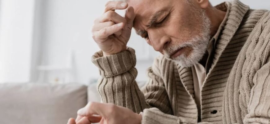 Тремор: що це таке і чому тіло втрачає контроль над рухами?