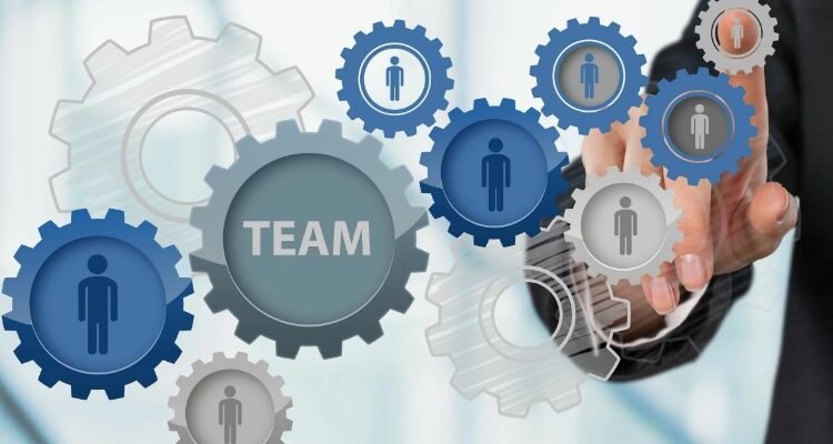 Що таке аутсорсинг: визначення