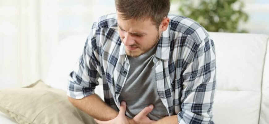 Що таке хвороба Крона: симптоми