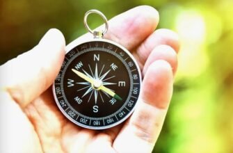 Що таке компас: як інструмент знаходження напрямку працює сьогодні