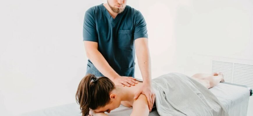 Що таке мануальна терапія: визначення